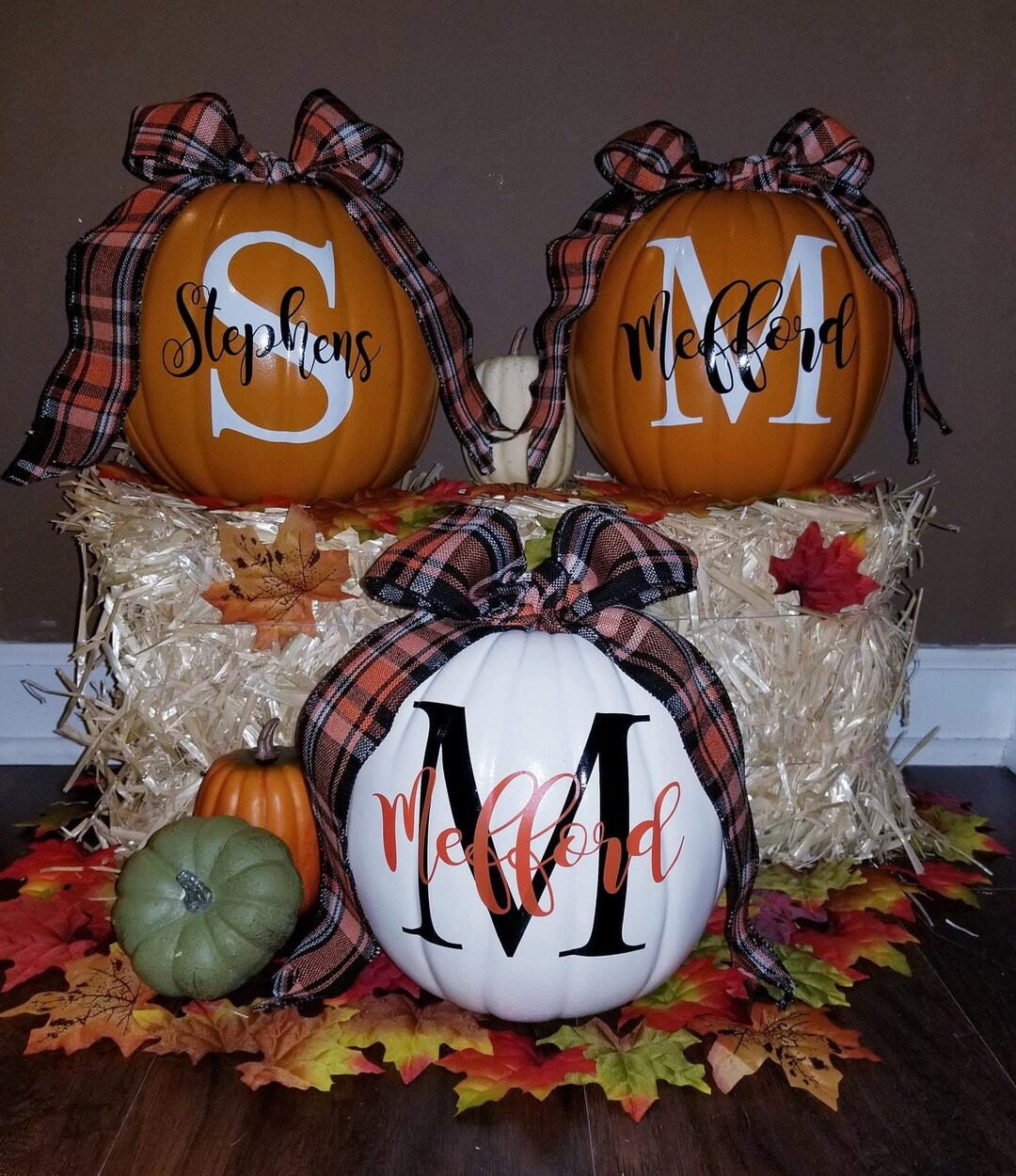 Artistic Personalized Pumpkin Decor Scene Illustration Artistic Personalized Pumpkin Decor Scene Illustration