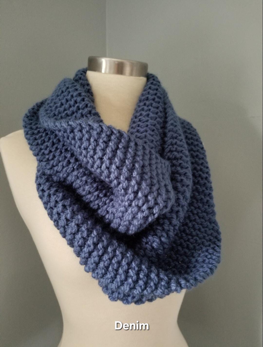 Chunky Knit Infinity Scarf: Super Soft Acrylic, Handmade Unisex Gift - Etsy