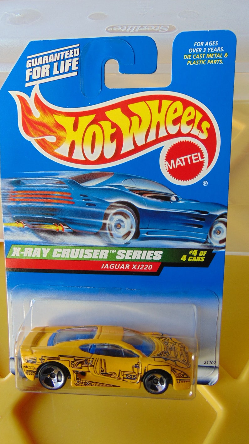 X-Ray Cruiser Series Yellow 1999 Hot Wheels Jaguar XJ220 Collector #948