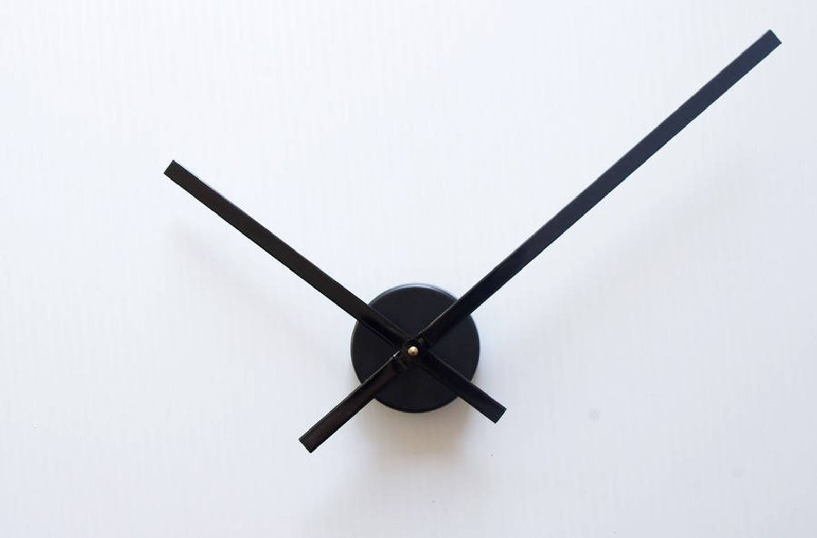 Mouvement de pendule à quartz avec balancier | Laval Europe