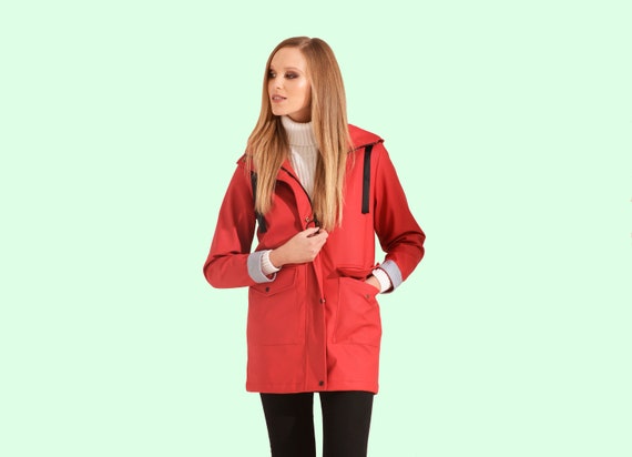 Charcoal Fashion Women's Premium Red Coral Rubber Coated Raincoat | Raincoat