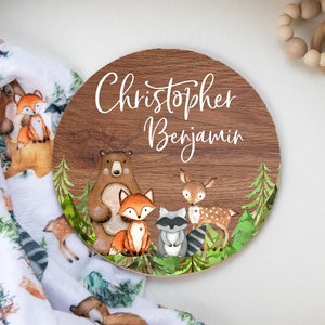 Woodland Name Sign, Round Wood Name Sign, Wood Baby Name Sign, Woodland Baby Sign, Baby Announcement Sign, Bear Fox Raccoon Deer Sign W1