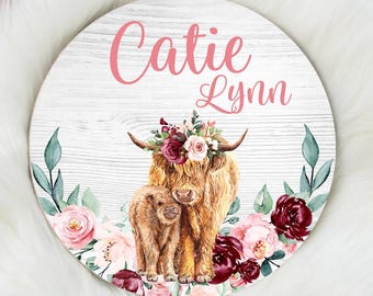 Boho Highland Cow Baby Sign, Round Wood Name Sign, Baby Name Sign, Highland Cow Name Sign, Baby Announcement Sign, Cow Nursery Decor C19