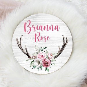 Round Wood Name Sign, Woodland Baby Name Sign, Floral Antlers Baby Sign, Boho Name Sign, Baby Announcement Sign, Boho Antler Nursery W23