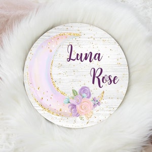 Moon and Stars Round Wood Name Sign, Moon Baby Sign, Round Wood Baby Name Sign, Baby Announcement Sign, Crescent Moon Decor, Luna Sign T8