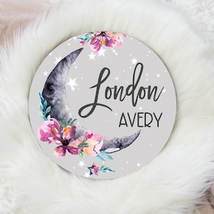 Floral Moon Name Sign, Luna Baby Sign, Round Wood Baby Name Sign, Baby Announcement Sign, Moon and Stars Name Sign, Celestial Name Sign, G14