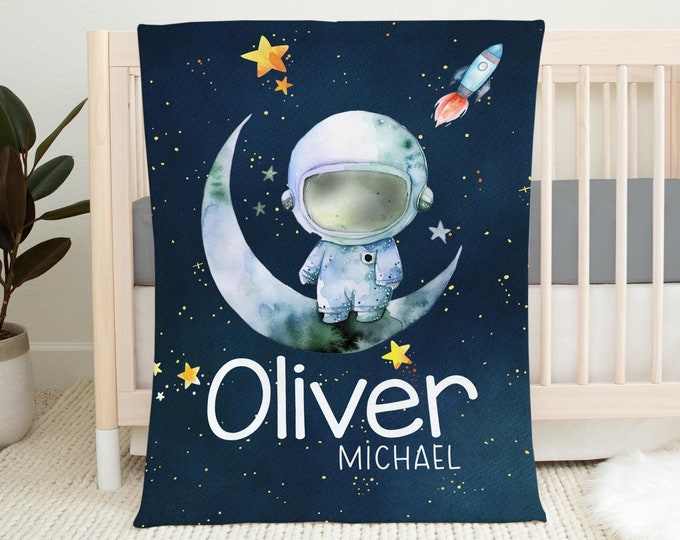 Astronaut and Rocket Blanket, Personalized Outer Space Baby Blanket, Newborn Coming Home Blanket, New Baby Gift, Rocket Baby Blanket T67