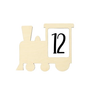 Train Milestone Marker, Milestone Blanket Marker, Baltic Birch Wood Milestone Marker, Baby Shower Gift, Photo Prop, Month Marker