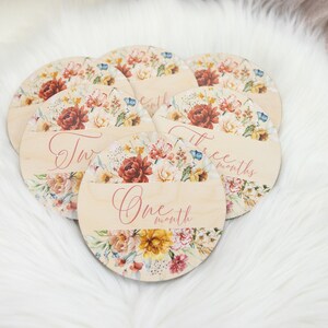 Boho Wildflower Milestone Cards, Baby Wildflowers Milestone Marker, Wood Milestone Card, Photo Prop, Boho Baby Shower Gift, Boho Nursery F76
