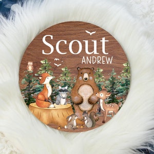 Wood Baby Name Sign, Round Wood Name Sign, Woodland Baby Sign, Woodland Name Sign, Baby Announcement Sign, Bear Fox Raccoon Deer Sign W1