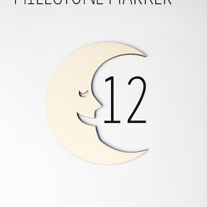 Crescent Moon Face Milestone Marker, Baby Milestone Blanket Marker, Baltic Birch Wood Milestone Marker, Blanket Monthly Marker, Photo Prop