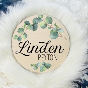 Eucalyptus Round Wood Name Sign, Greenery Baby Sign, Round Wood Baby Name Sign, Baby Announcement Sign, Gender Neutral Nursery Decor F51
