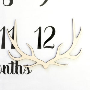 Antler Milestone Marker, Baby Milestone Blanket Marker, Baltic Birch Wood Milestone Marker, Baby Shower Gift, Photo Prop, Month Marker
