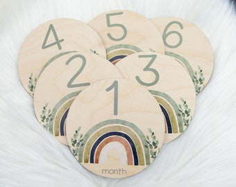Green Rainbow Milestone Cards, Baby Milestone Neutral Rainbow Marker, Wood Milestone Card, Baby Milestones, Photo Prop, Boho Nursery T45