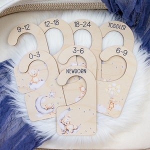 Bear Moon Clothing Dividers, Bear Lullaby Baby Clothing Divider, Wood Wardrobe Divider, Nursery Closet Divider, Lullaby Bear Nursery, B36