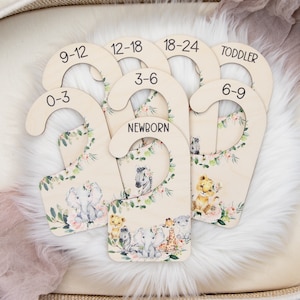 Girl Safari Clothing Dividers, Safari Animal Baby Clothing Divider, Wood Wardrobe Divider, Nursery Closet Divider, Safari Nursery Theme S2