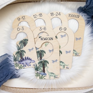 Dinosaur Clothing Dividers, Dinosaur Baby Clothing Divider, Wood Wardrobe Divider, Nursery Closet Divider, Dinosaur Nursery Theme B50