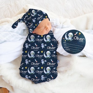 Astronaut Swaddle, Outer Space Swaddle Bundle Option, Personalized Swaddle Blanket, Outer Space Baby Swaddle, Astronaut Birth Stat Sign, T67
