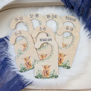 Highland Cow Clothing Dividers, Cow Baby Clothing Divider, Wood Wardrobe Divider, Nursery Closet Divider, Highland Cow Nursery Theme C21