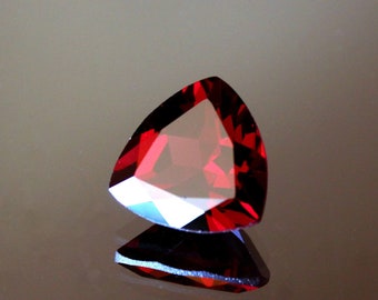 January Birthstone 5cts Ring Size Garnet Gemstone for Jewelry Blood Red Rhodolite Garnet Natural Loose Rhodolite Garnet Gem from Africa