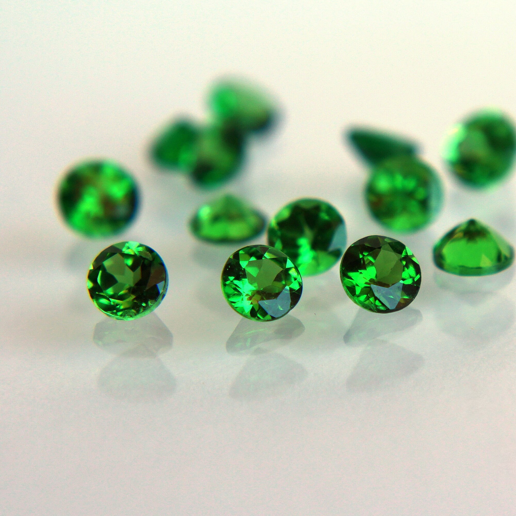 Loose Tsavorite gemstone lot 4mm round cut Natural Etsy