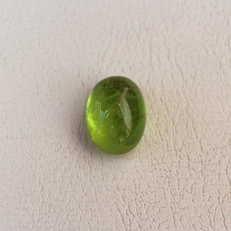 Green Peridot stone cabochon oval loose gemstone 9.79ct Natural Peridot loose stone for jewelry