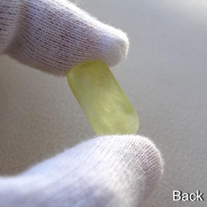 Cabujón de prehnita suelto de 11 x 23 mm, forma rectangular tipo cojín, 13,85 ct. Piedra natural para joyería. imagen 6