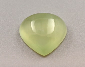 Cabujón de prehnita amarilla, 16,08 ct, gema suelta en forma de pera.