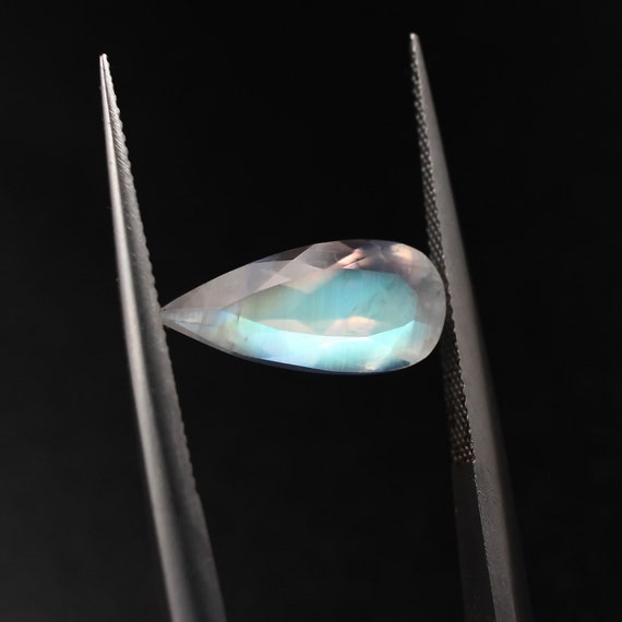 Rainbow moonstone loose stone 6x12mm Faceted teardrop cut blue sheen gemstone 1.55ct