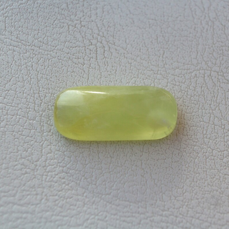 Cabujón de prehnita suelto de 11 x 23 mm, forma rectangular tipo cojín, 13,85 ct. Piedra natural para joyería. imagen 3