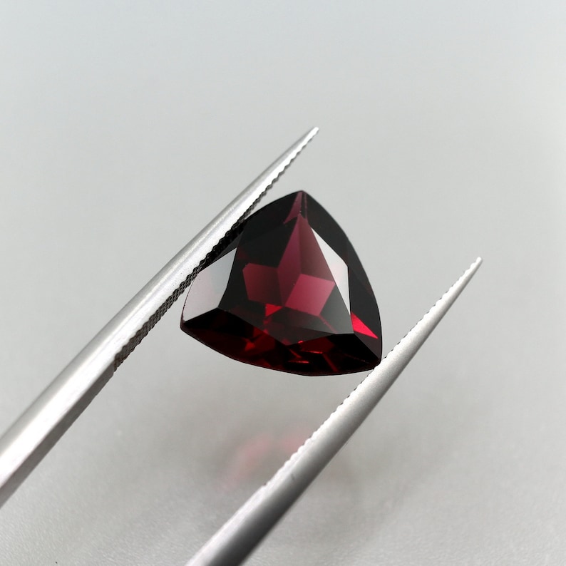 Red Pyrope Garnet Loose Trillion Cut Gemstone 4.59ct Natural - Etsy