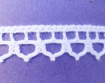 Cotton, white, thin 10 mm white lace - cut different lengths