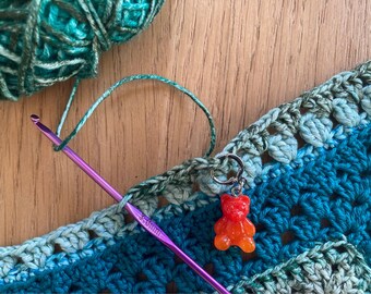 Orange teddy bear knitting crochet stitch marker