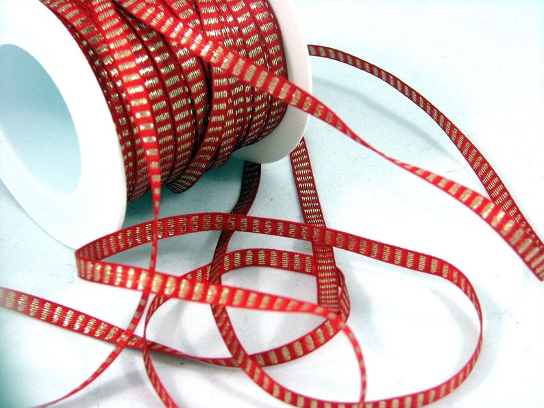 Red Ribbon and gold Lurex in 3 metre lengths