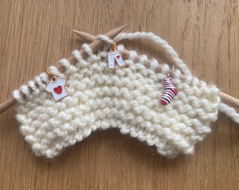 Set of 3 knitting stitch markers Habits Cœur rouge
