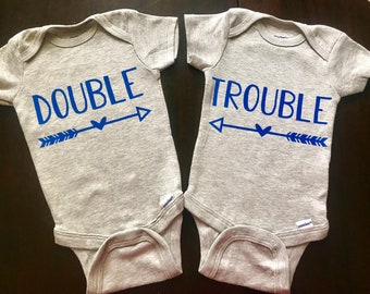 Articles Similaires A Cadeau Pour Maman De Jumeaux Citation D Enfants Fraternelles Ou Identiques Double La Peine Doubler Le Plaisir Sur Etsy