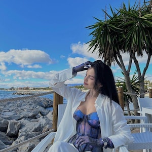 Blaues Satin-Schnürkorsett - Romantisches Überbrust-Korsett-Oberteil, maßgeschneidert für Abschlussball, Brautparty oder Renaissance-inspirierte Outfits