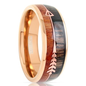 rose gold tungsten band with arrow wood deer