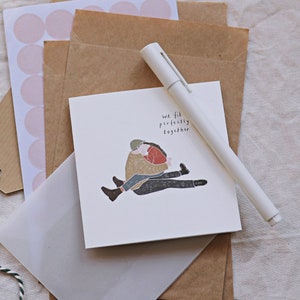 Encajamos Perfectamente Juntos - Tarjeta de Felicitación + Sobre Transparente / Tarjeta de San Valentín, Amor, Aniversario