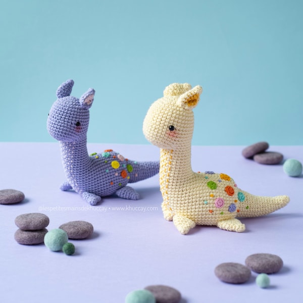 Crochet pattern - Mizumi, the water spirit, no sew, adorable monster, crochet tutorial (French, English), amigurumi monster