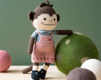 Crochet pattern Milos the monkey, crochet monkey, baby monkey, English, French tutorial, crochet tutorial, amigurumi monkey