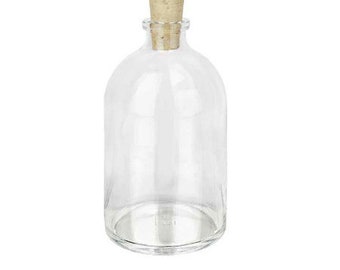 Transparent glass bottle of 100 Ml