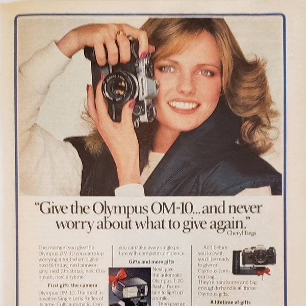 1981 OLYMPUS OM-10 Caméra Photographie Cadeau Cheryl Tiegs vintage Print Ad