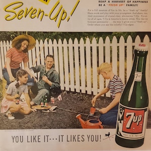 1947 SEVEN-UP 7UP Soda Drink Beverage Family Gardening Vintage Print Ad