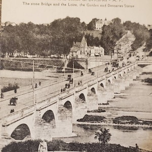 TOURS FRANÇA Ponte de Pedra Loire River Garden Estátua Descartes 19 Cartão Postal Vintage