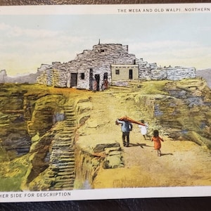Mesa et Old Walpi Hopi Indian Village Tusayan Valley Northern Arizona AZ vintage Carte postale