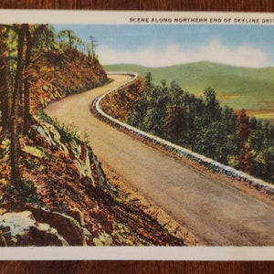 SKYLINE DRIVE Virginia Northern End Scene vintage Linen Carte postale