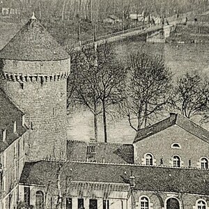 TOURS FRANÇA Torre Guise Meunier Barrack View Divided Back Cartão Postal Francês Vintage