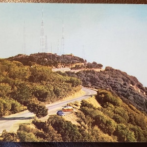 LOS ANGELES CALIFORNIA Transmetteurs de télévision Mt Wilson vintage Carte postale
