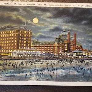 ATLANTIC CITY NJ Nueva Jersey Hoteles Shelburn Dennis Marlborough Blenheim Night Beach View Vintage Post Card